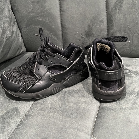 Nike Huarache Boy sneaker - Picture 2 of 2